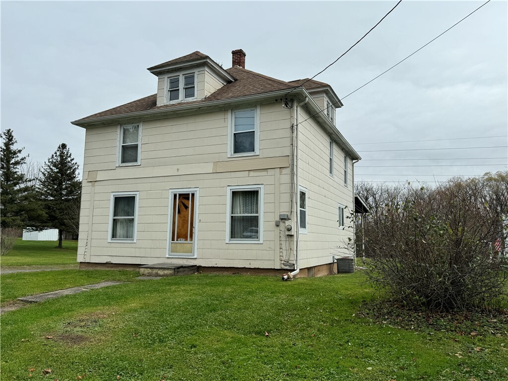 Property Photo: 3023 N Genesee Street NY 14456