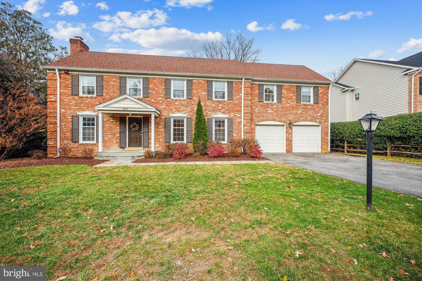 Property Photo:  9029 Willow Valley Drive  MD 20854 