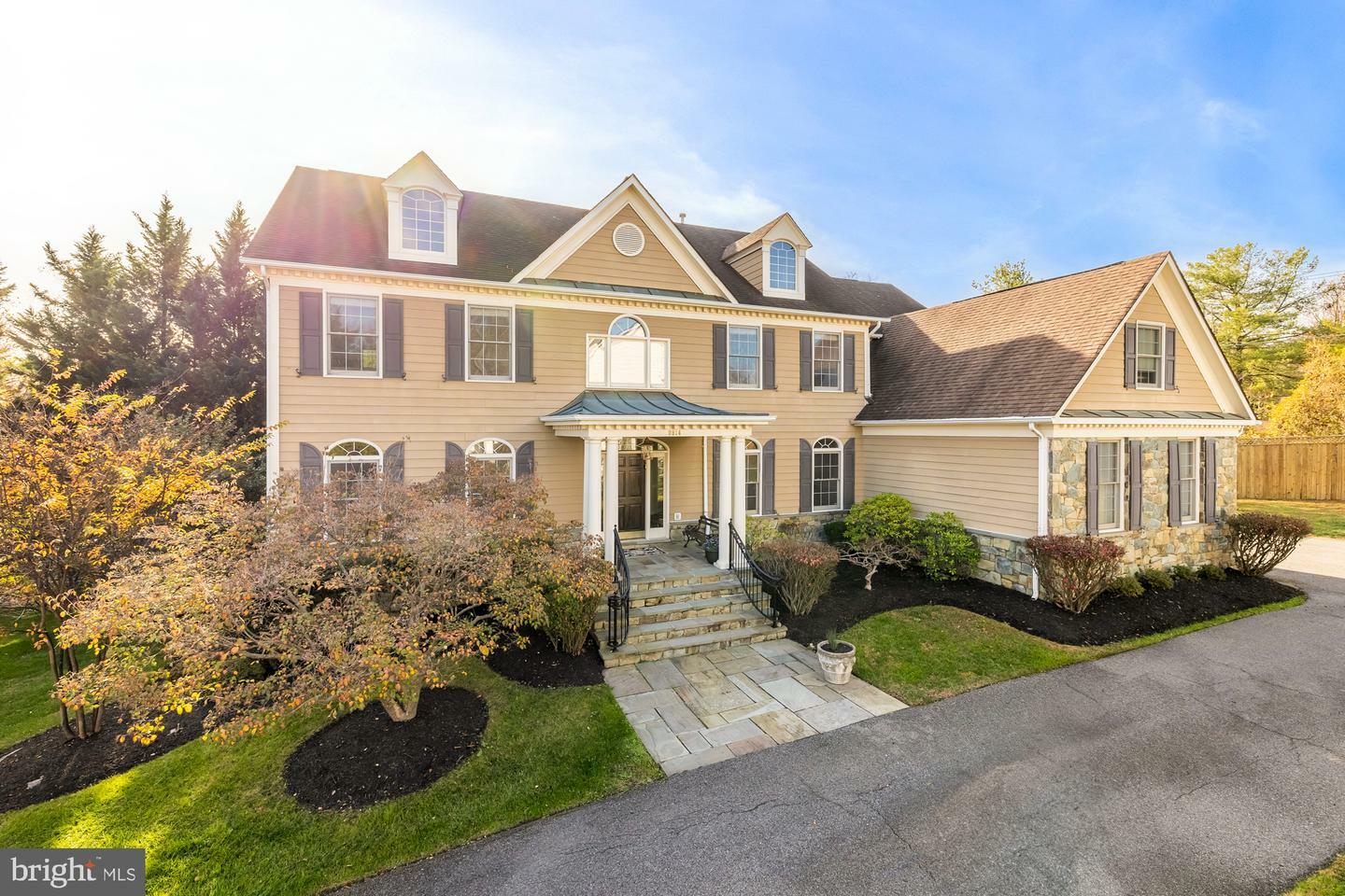 Property Photo:  9914 Woodford Road  MD 20854 