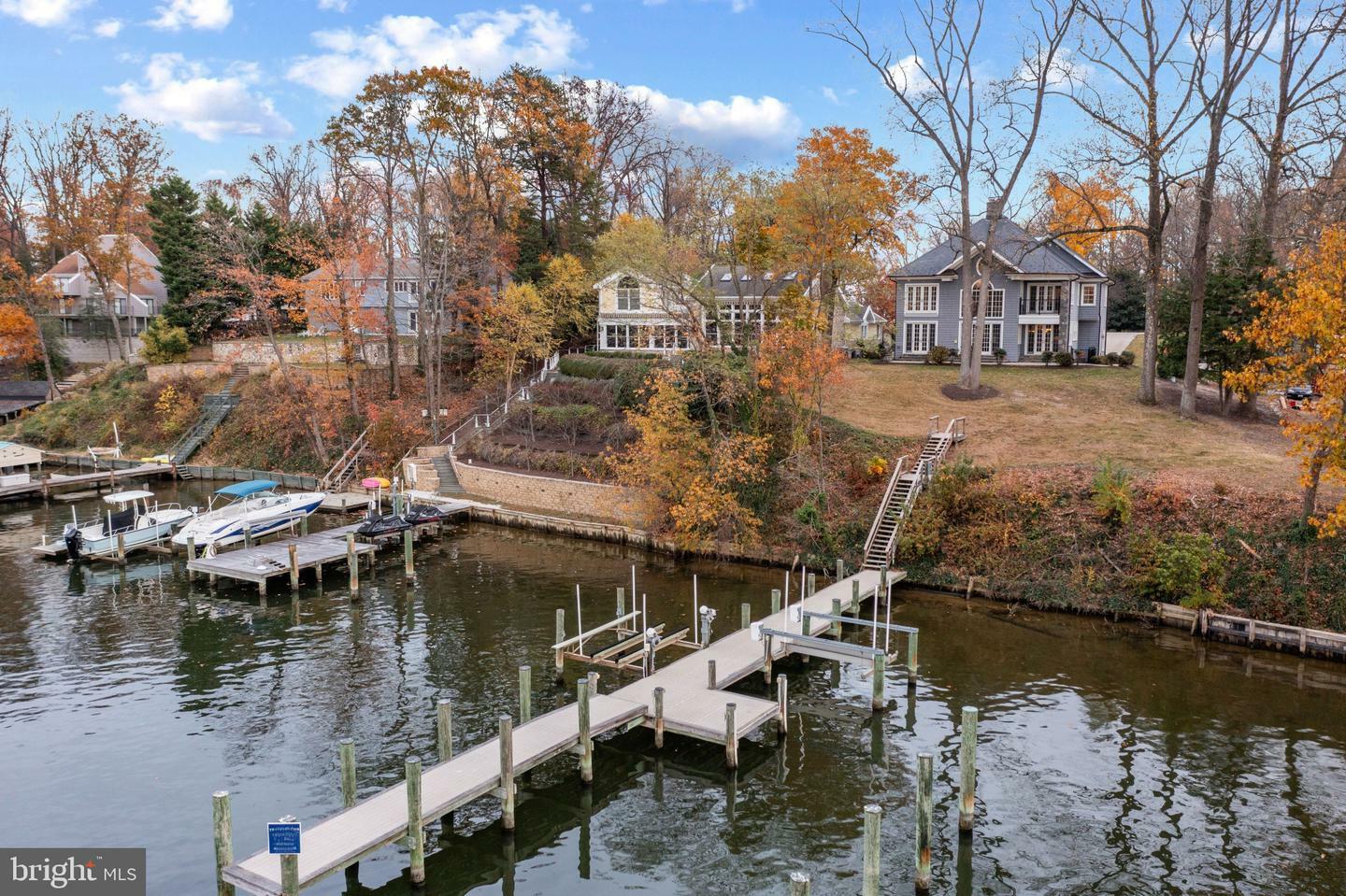 Property Photo: 530 Edgewater Road MD 21122