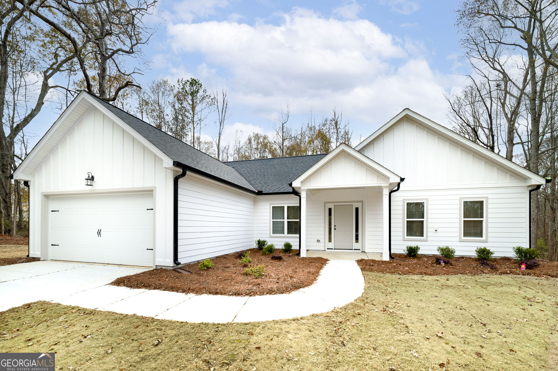 Property Photo:  1536 Cabin Creek Trail  GA 30223 