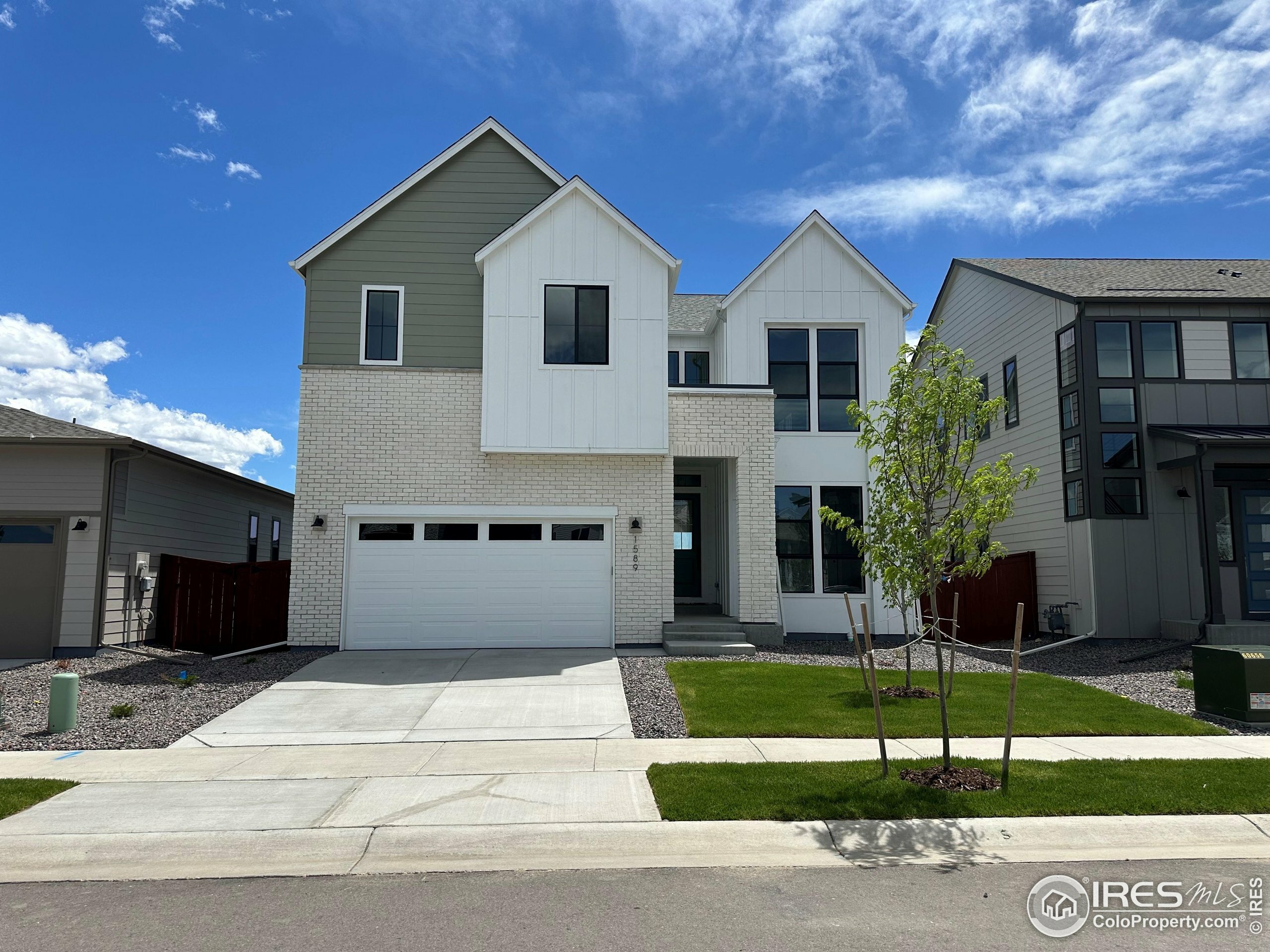 Property Photo: 1589 Winter Glow Dr CO 80550