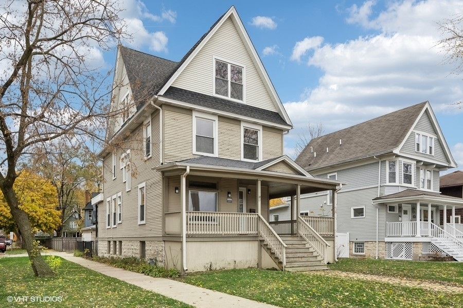 Property Photo:  3501 Kenilworth Avenue  IL 60402 