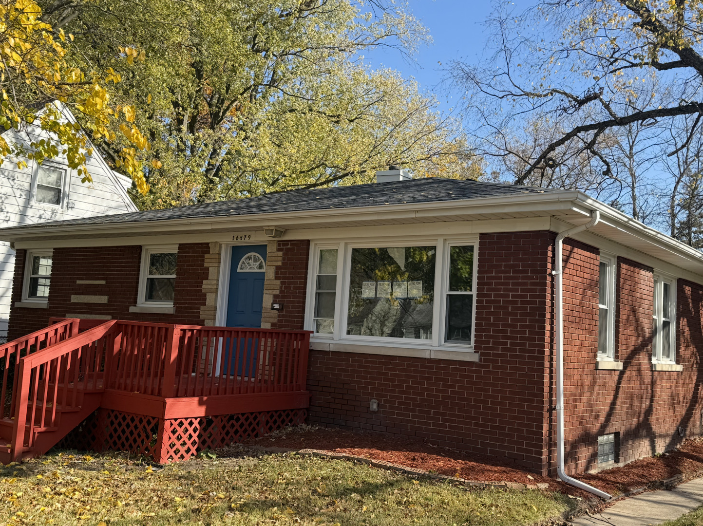 Property Photo:  16879 Head Avenue  IL 60429 