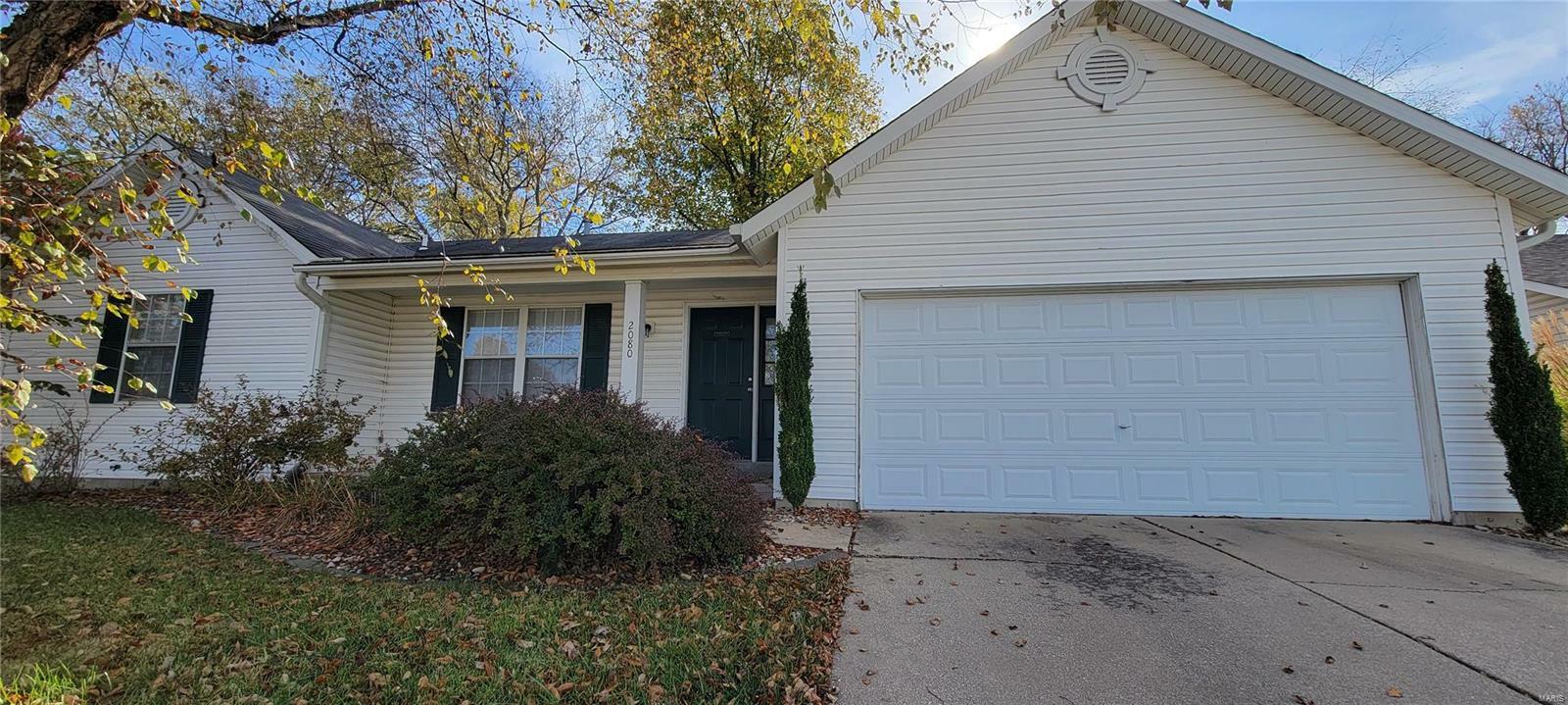 Property Photo:  2080 Graystone Drive  MO 63303 