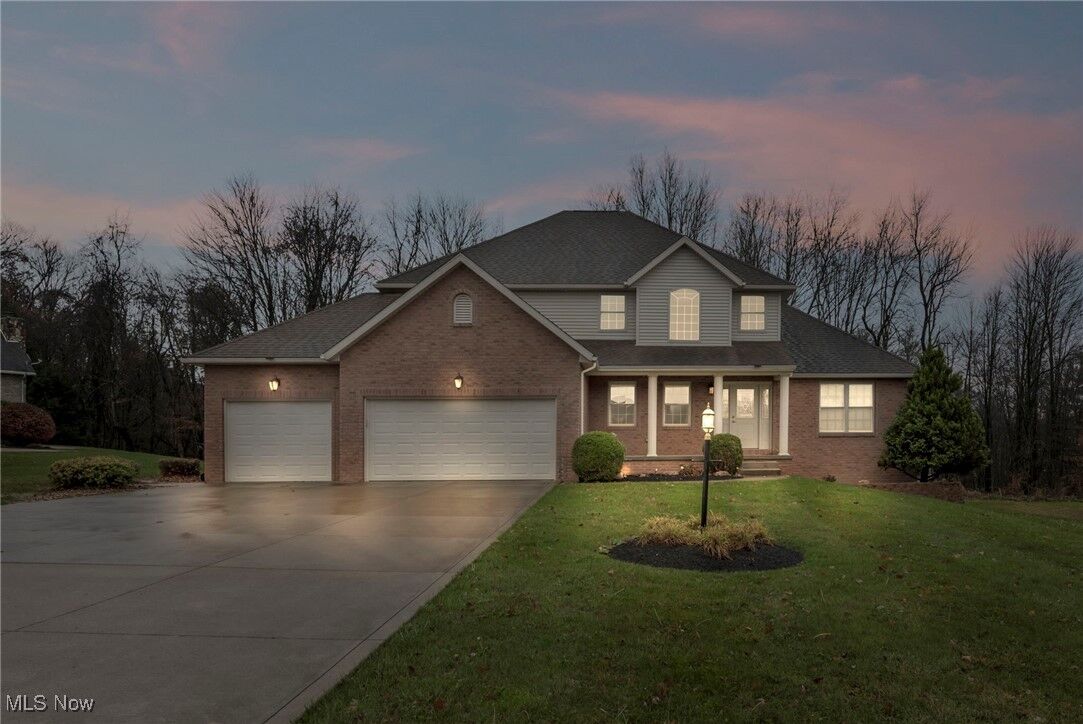 Property Photo: 3821 Horizon Drive OH 44903