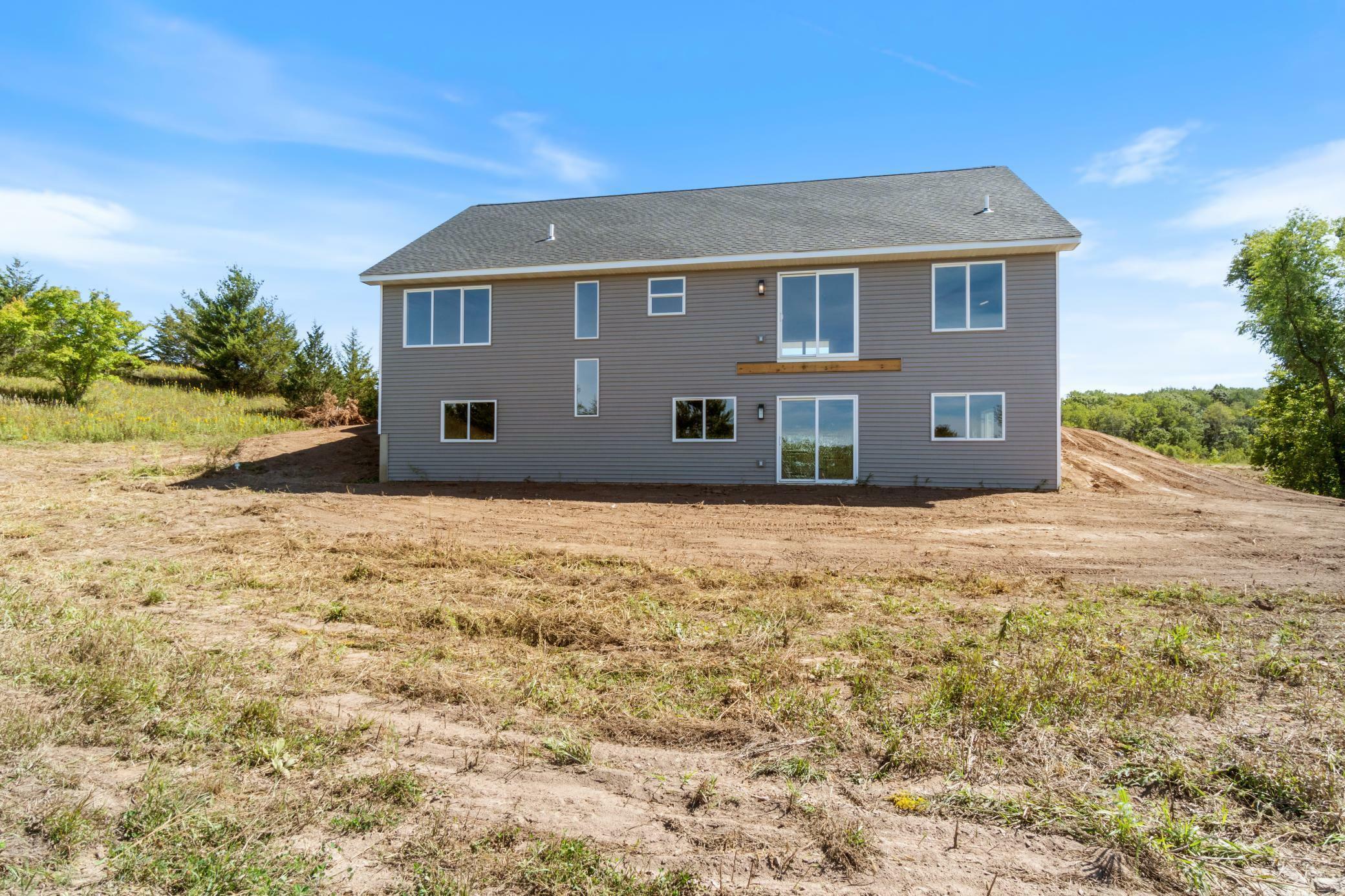 Property Photo:  976 Creekside Crossing  MN 55082 