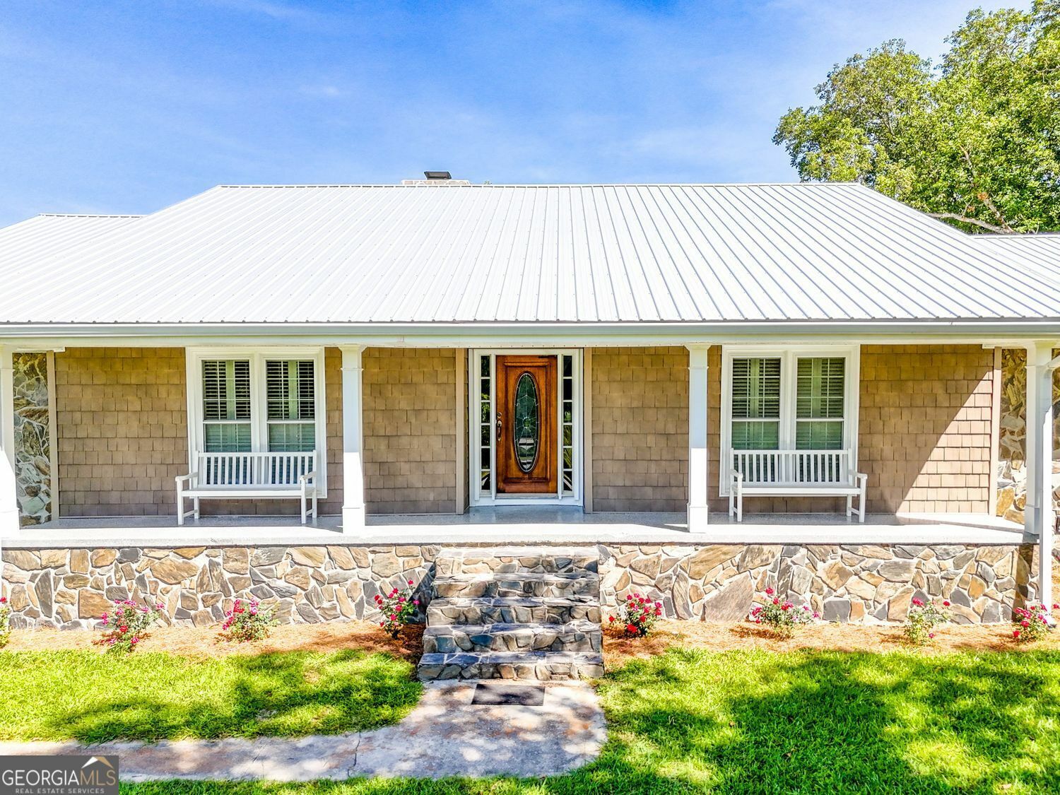 Property Photo: 8272 Old Zebulon Road GA 30258