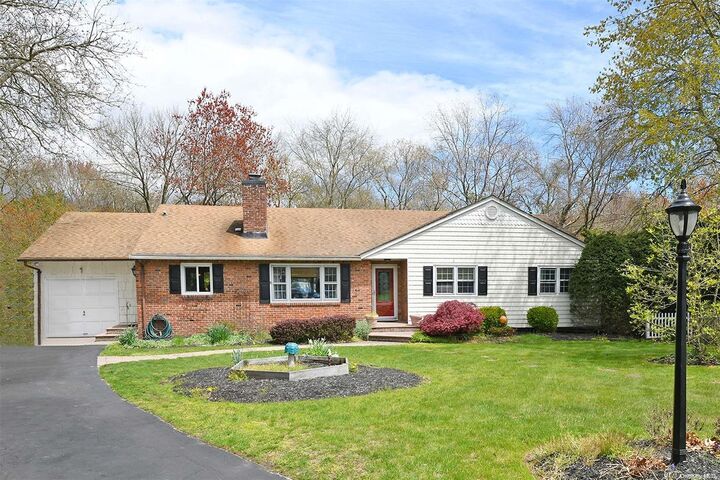 1 Swan View Court  Patchogue NY 11772 photo