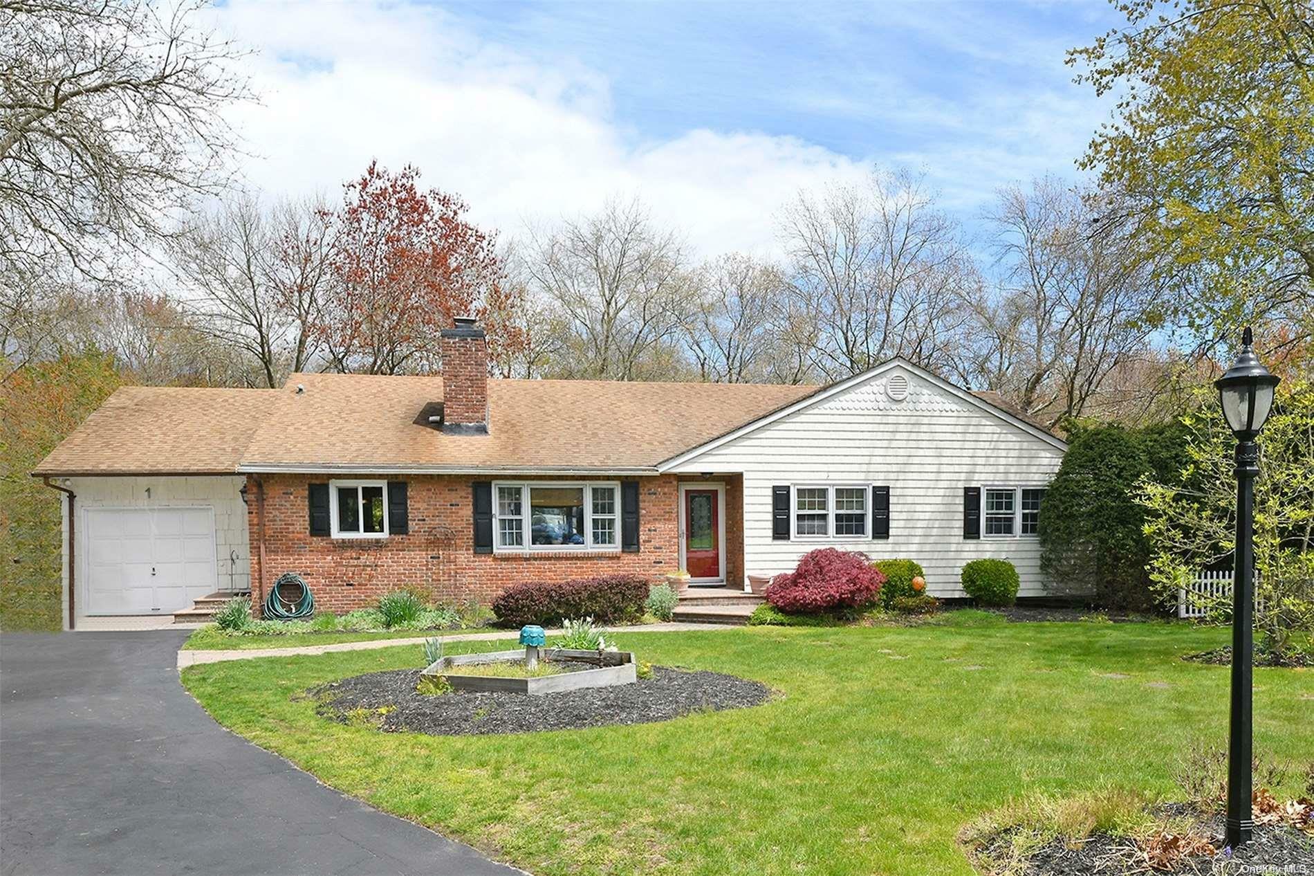Property Photo: 1 Swan View Court NY 11772