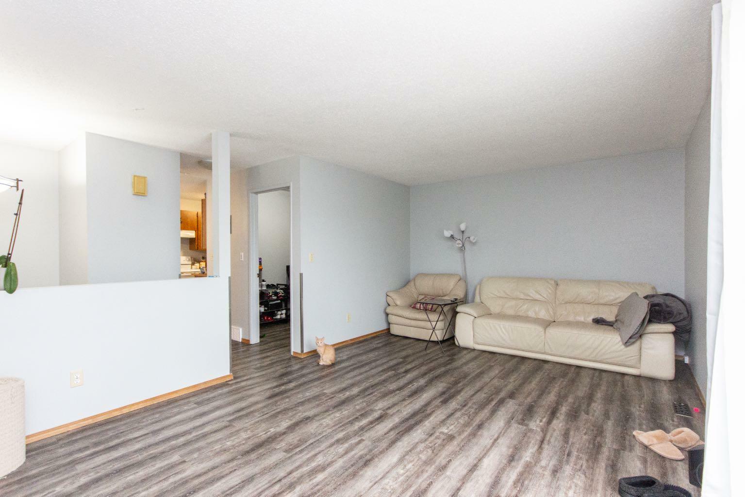 Property Photo:  28 Gilchrist Crescent  AB T4P 2X6 