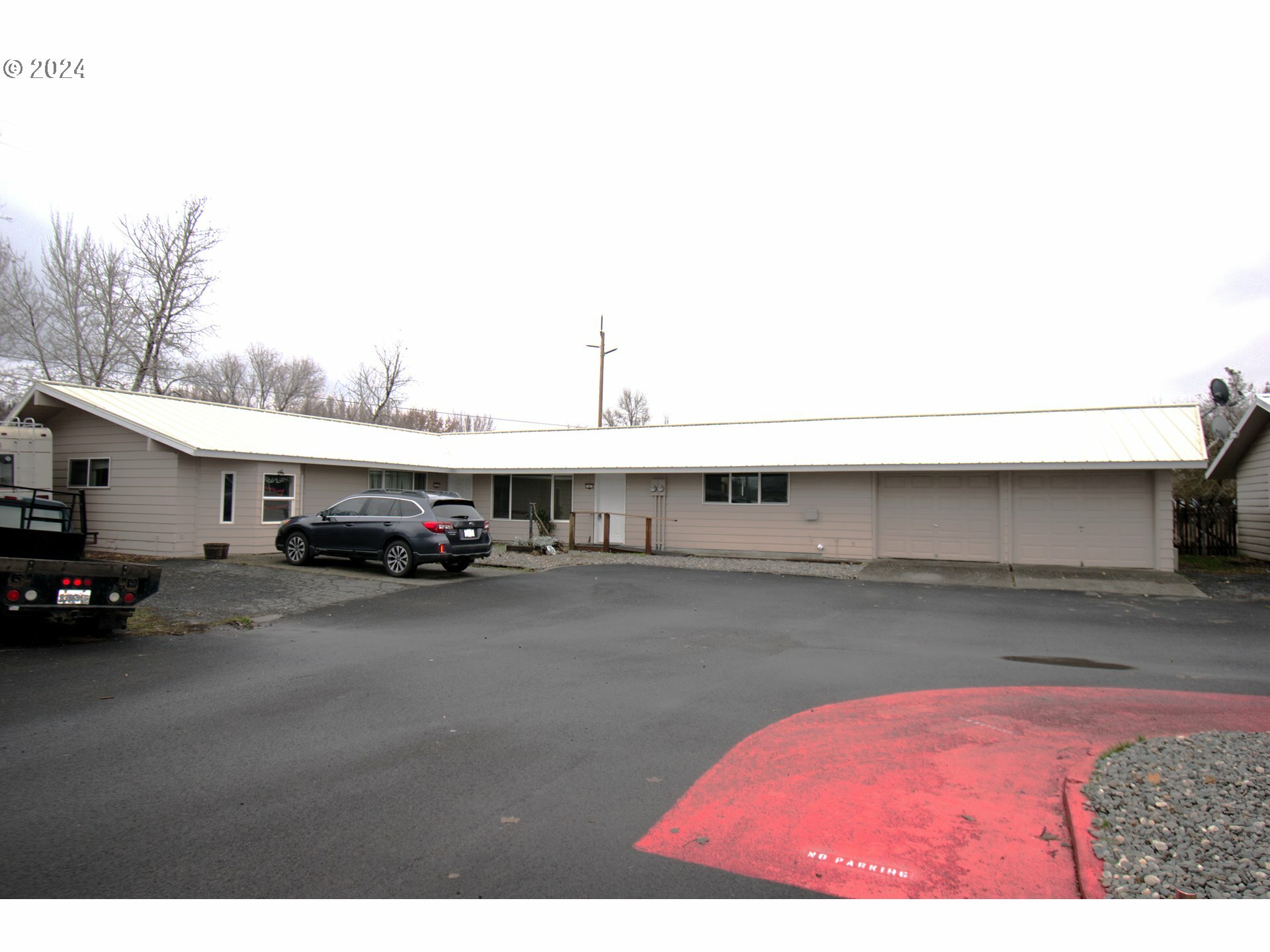 320 N Columbus Ave  Goldendale WA 98620 photo