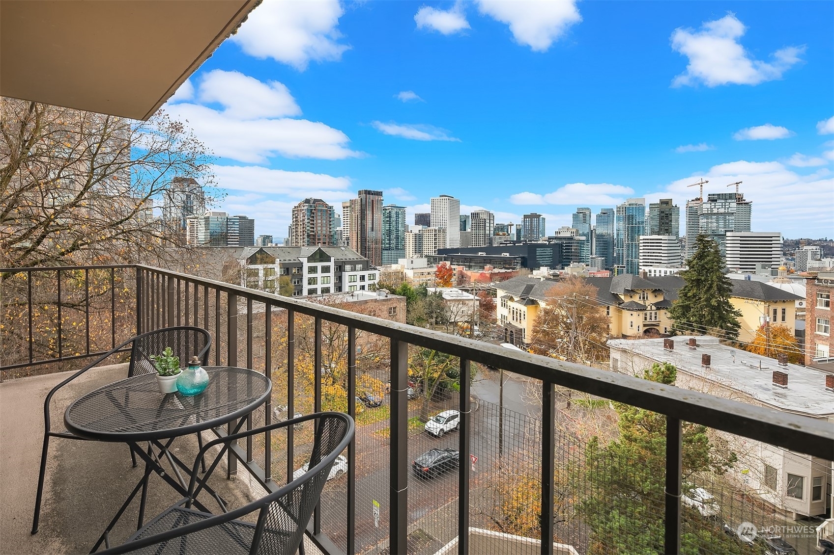 Property Photo:  1300 University Street 5D  WA 98101 