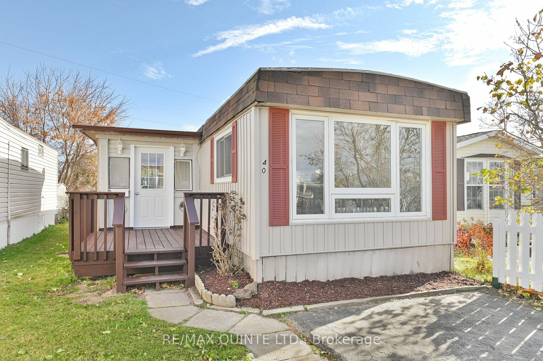 Property Photo:  311 Dundas St E 40  ON K8V 5E4 