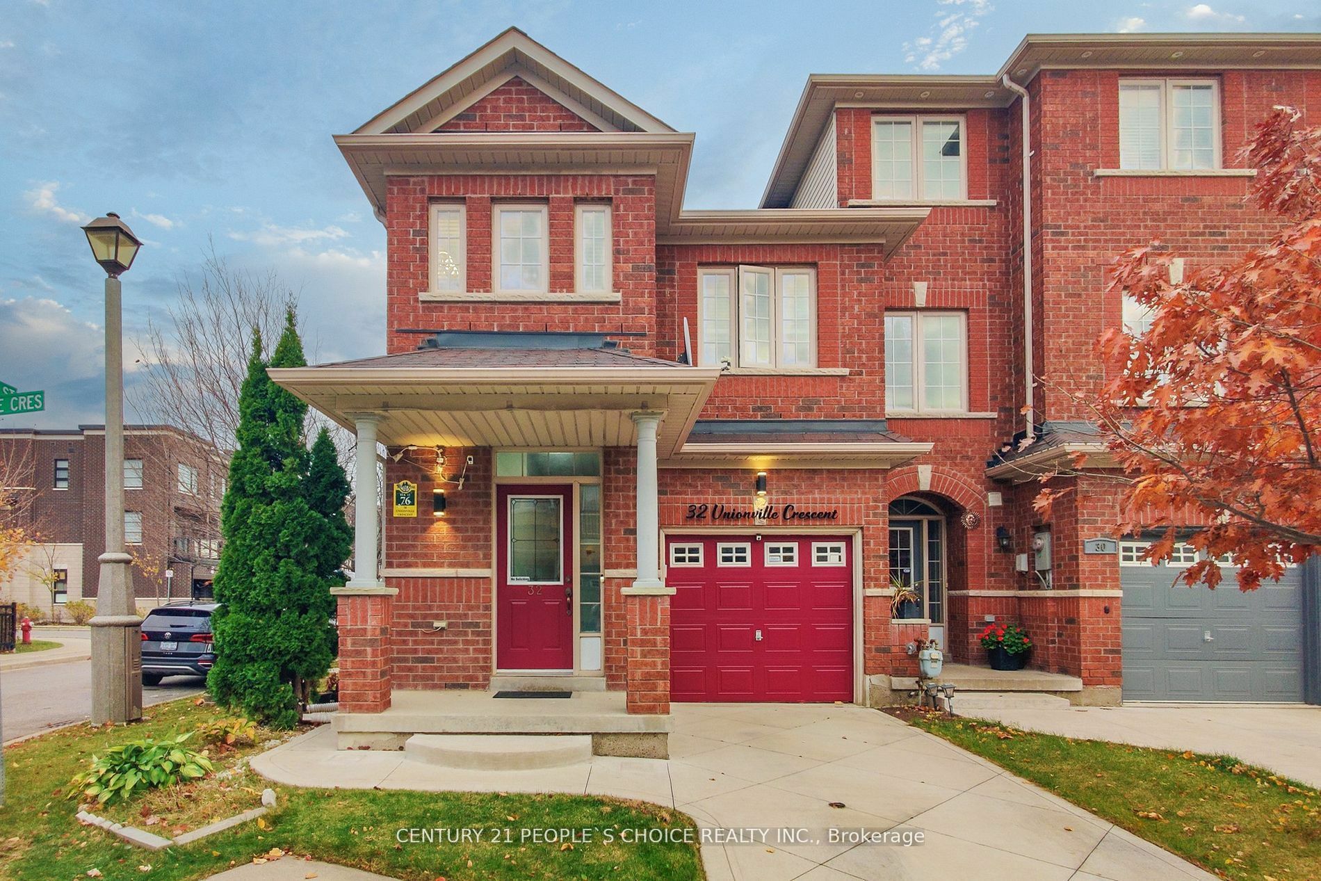 32 Unionville Cres  Brampton ON L6P 2Z4 photo