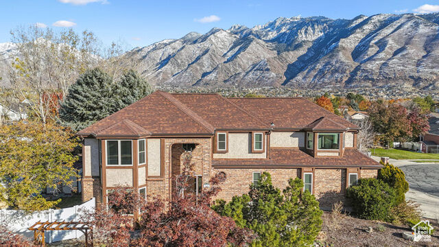 Home for sale in Sandy: 11607 S 1380 E, Sandy, UT 84092