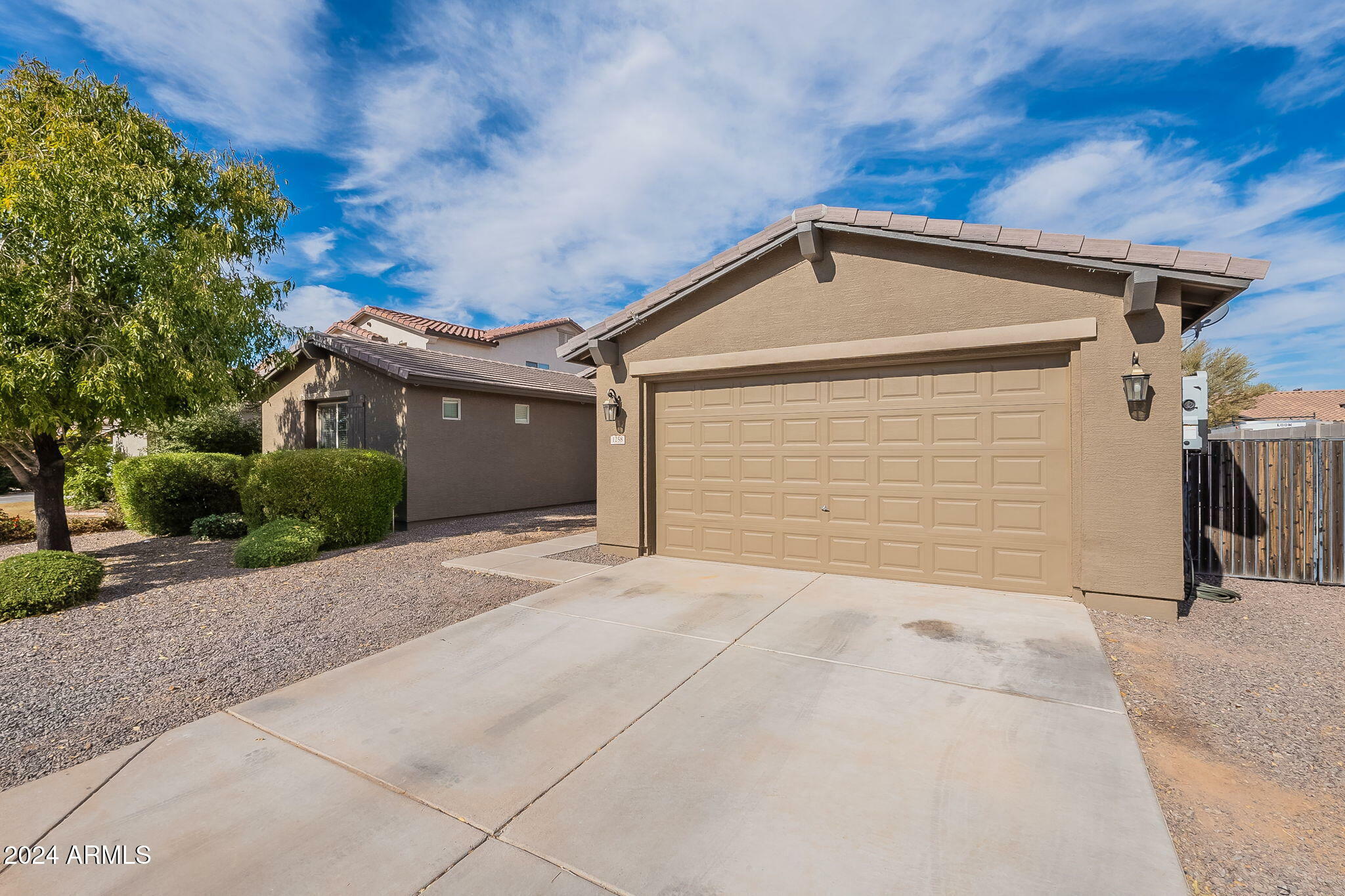 Property Photo:  1258 W Plane Tree Avenue  AZ 85140 