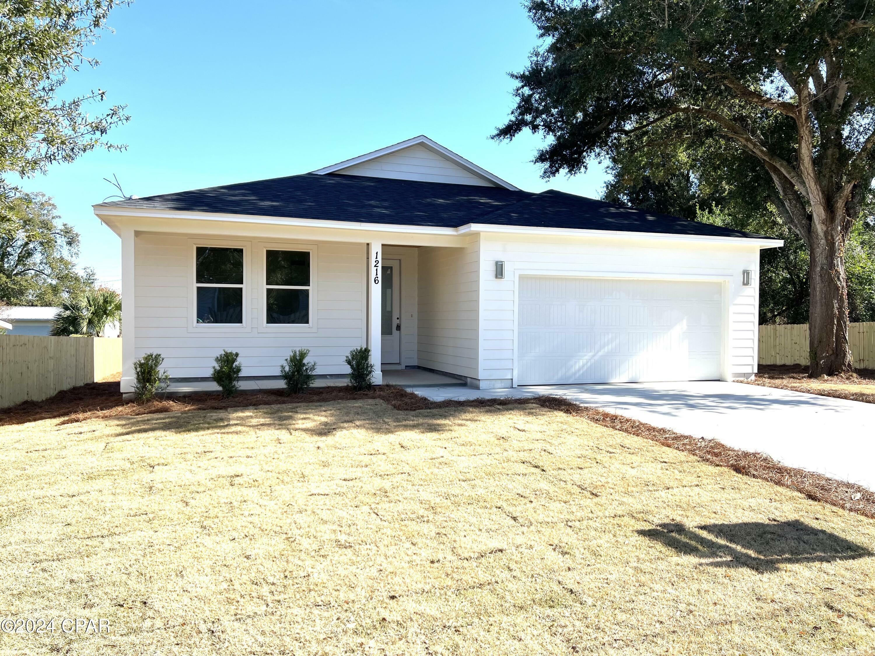 Property Photo:  1216 Lisenby Avenue  FL 32401 