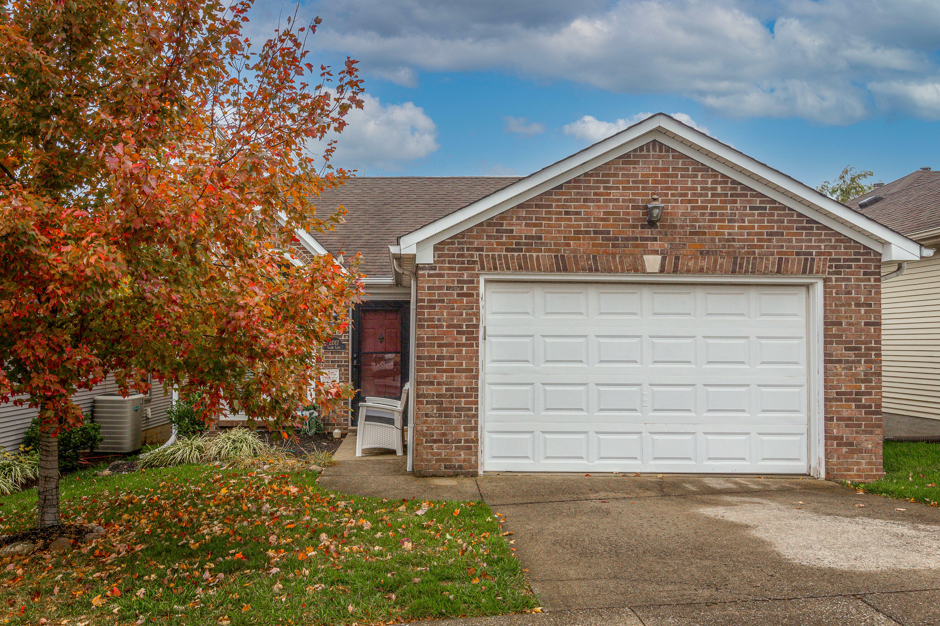 Property Photo:  2017 Glade Lane  KY 40513 