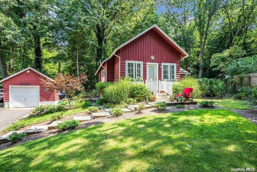 Property Photo: 16 Locust Avenue NY 11764