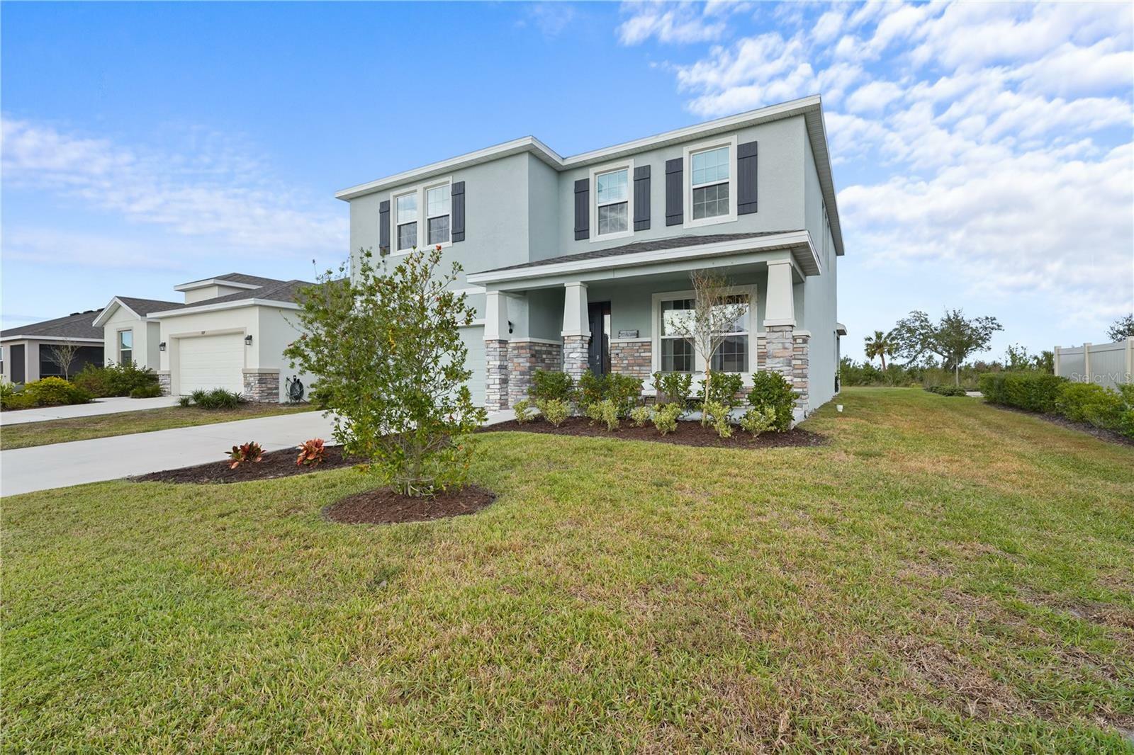 Property Photo:  3931 Lively Coral Place  FL 34208 