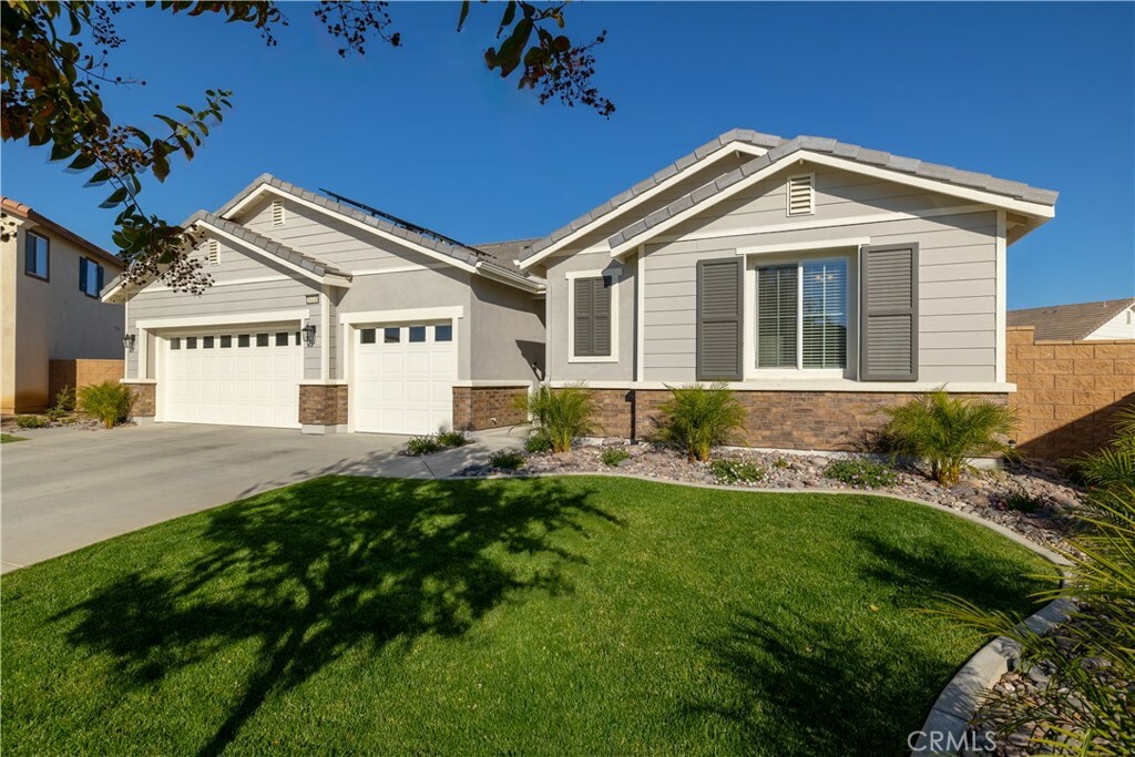 Property Photo:  30148 Sutton Court  CA 92584 