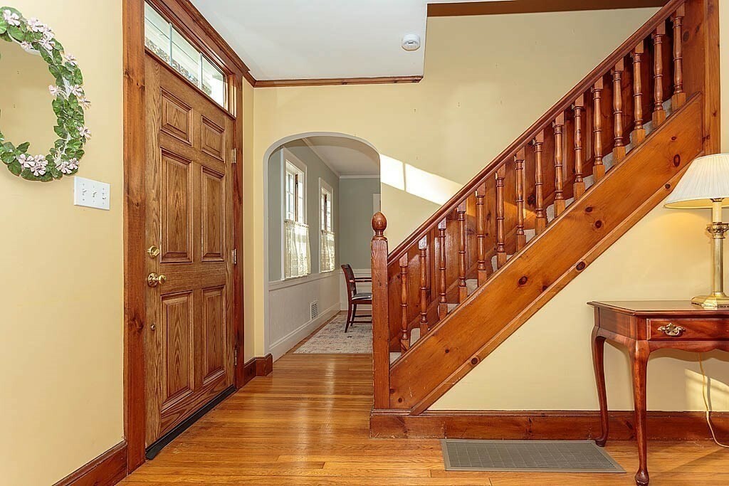 Property Photo:  211 High St  MA 01867 