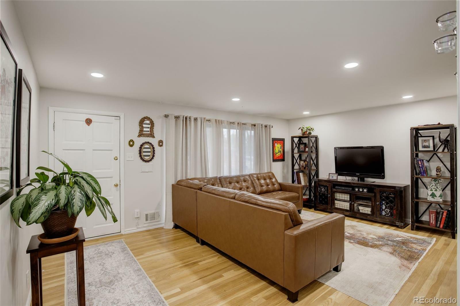 Property Photo:  3171 Revere Street  CO 80011 