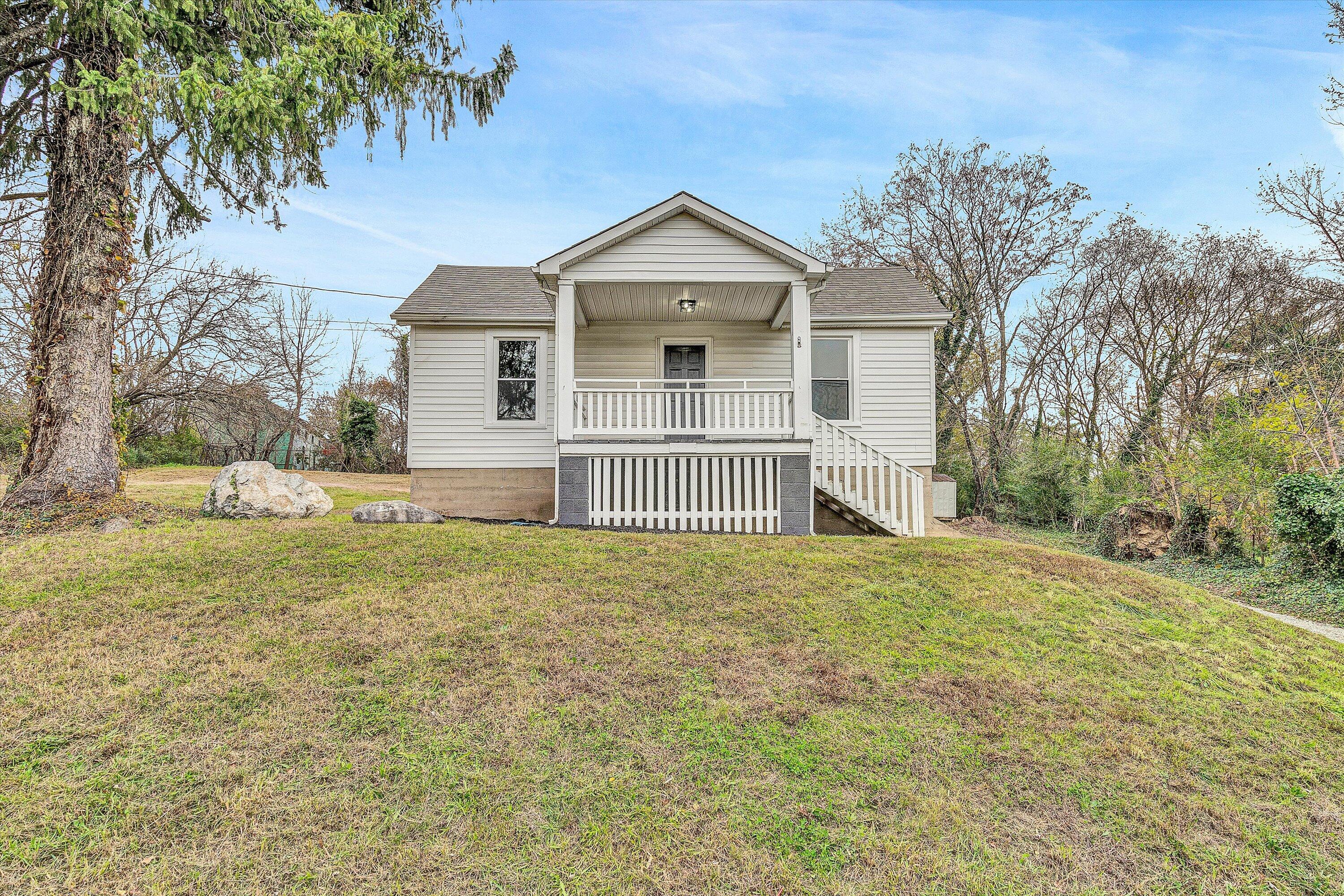 Property Photo: 1317 Westside Blvd NW VA 24017