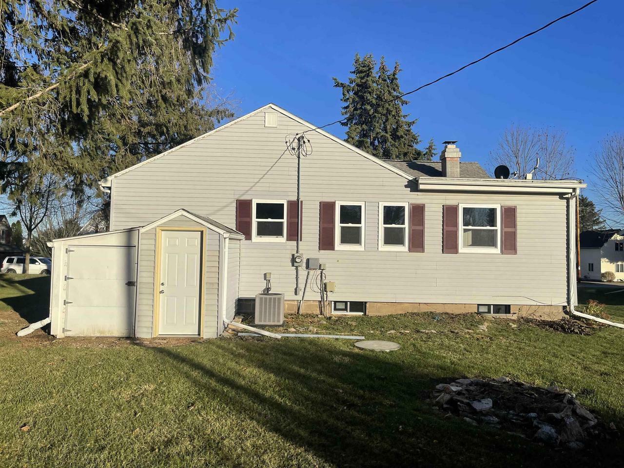 Property Photo:  846 North Adams Street  WI 53813 