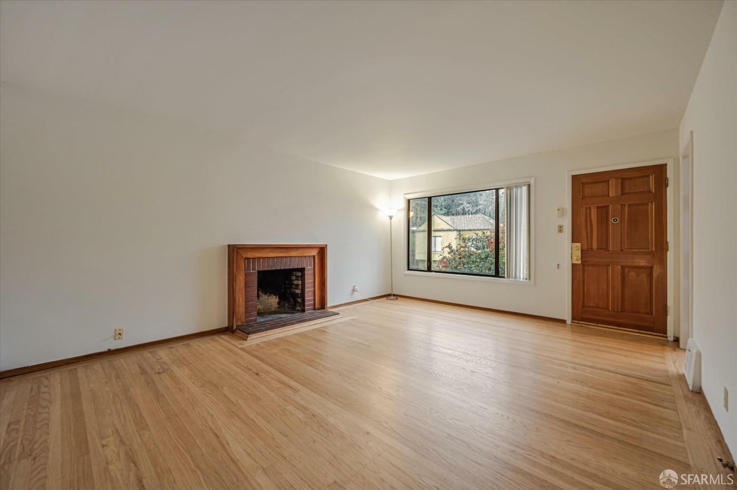 Property Photo:  202 Panorama Drive  CA 94132 