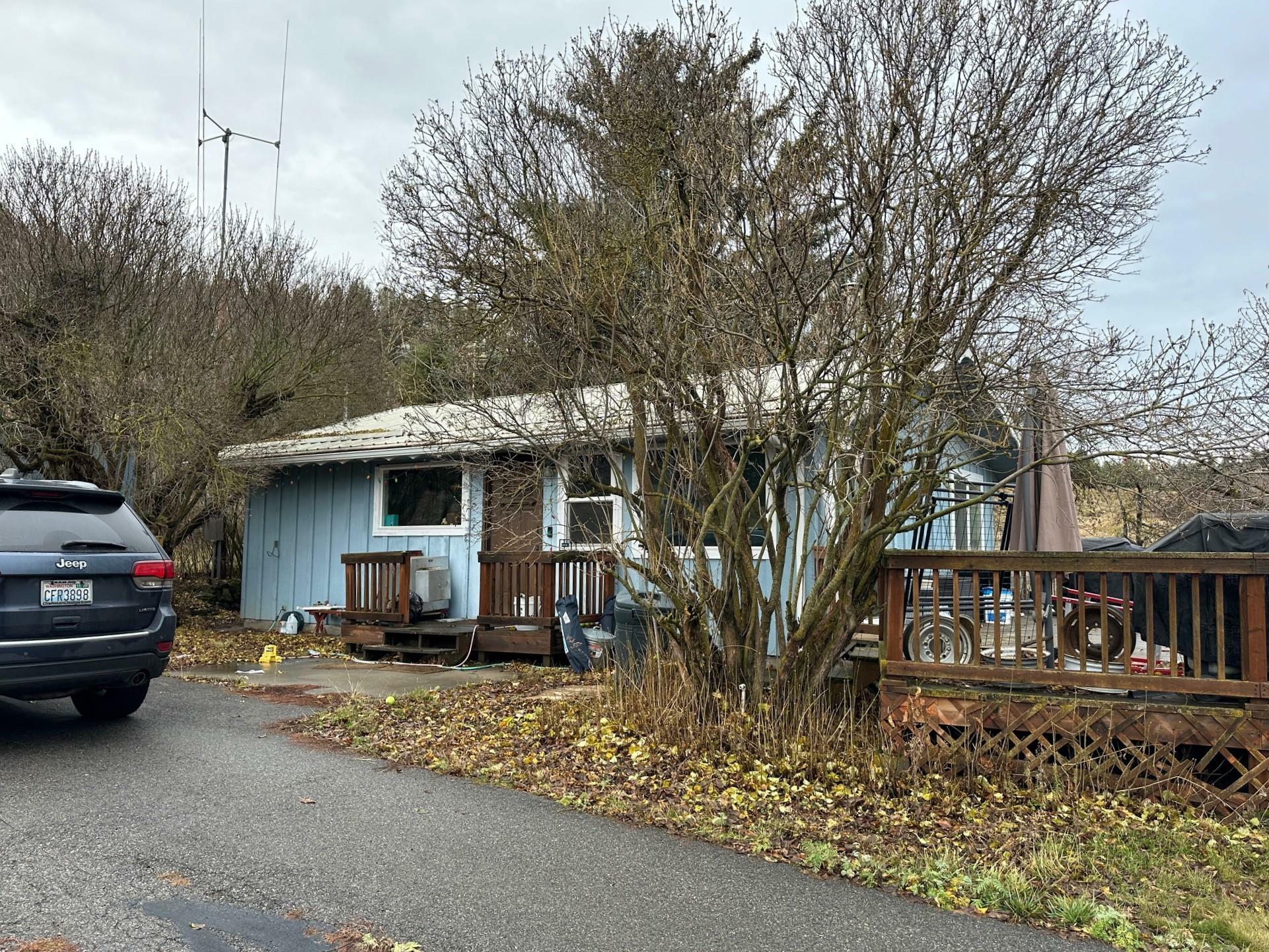 Property Photo:  4710 E Valley Chapel Rd  WA 99036 