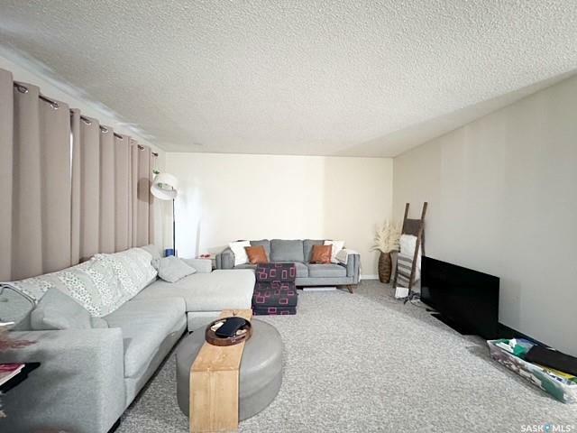 Property Photo:  251&255 17th Avenue NE  SK S9H 2X9 