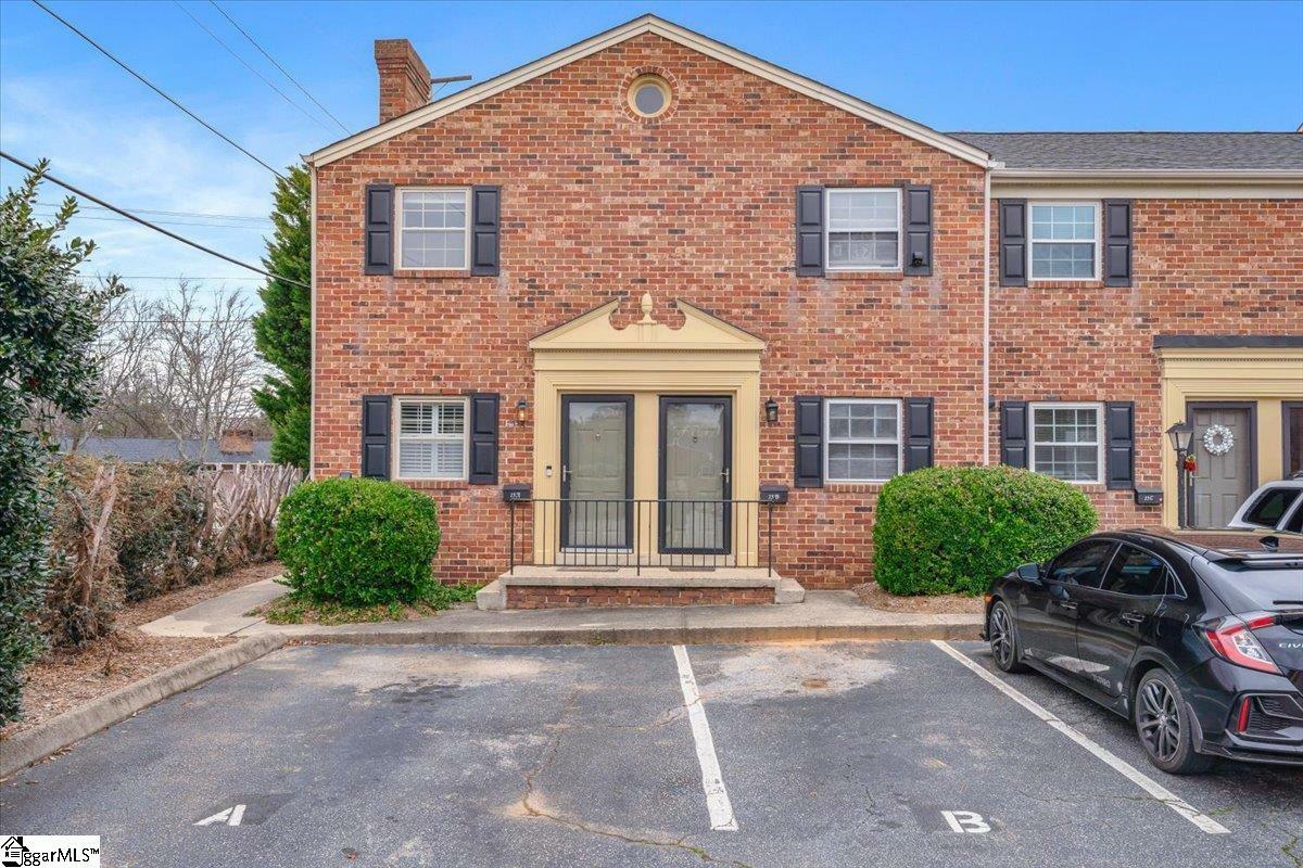 Property Photo: 2530 E North Street SC 29615