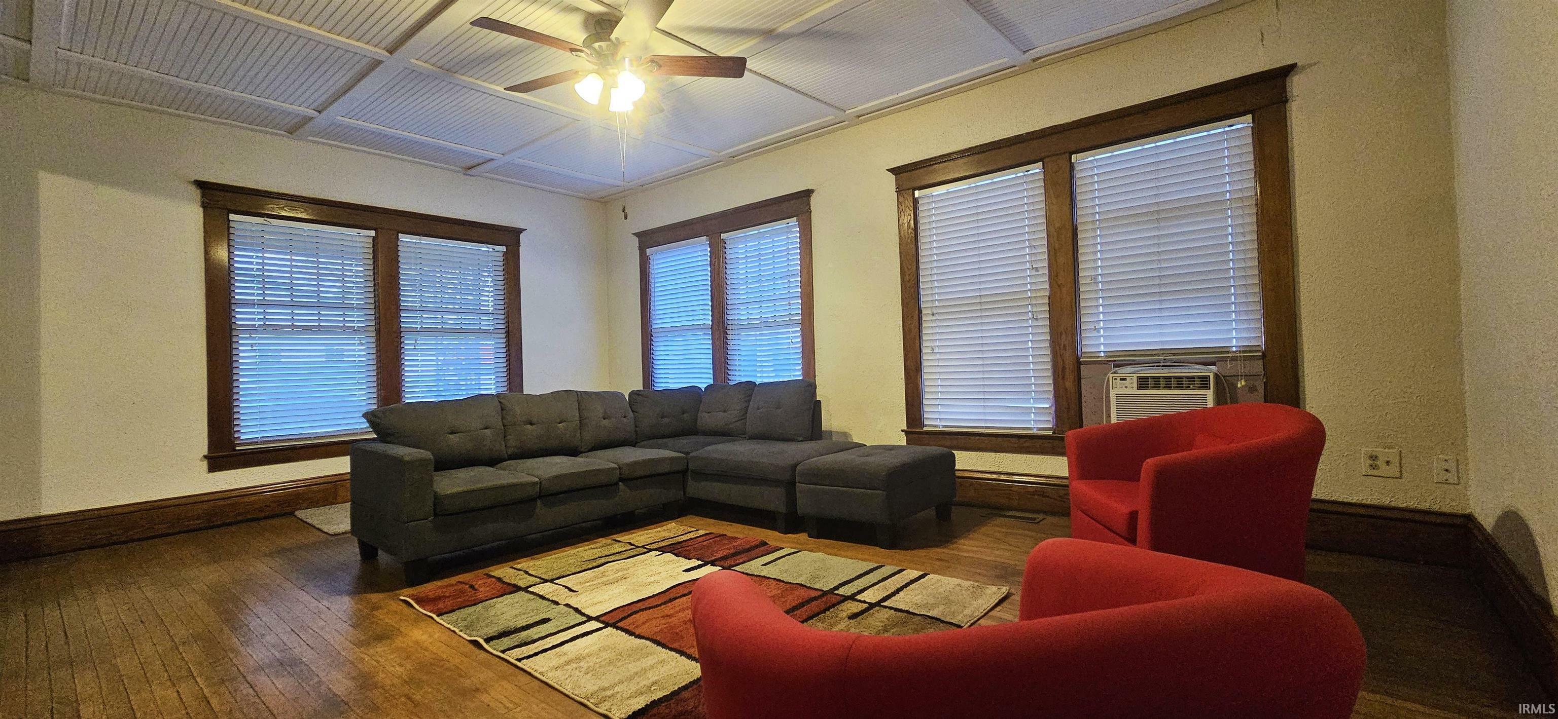 Property Photo:  830 N Mulberry Street  IL 62863 