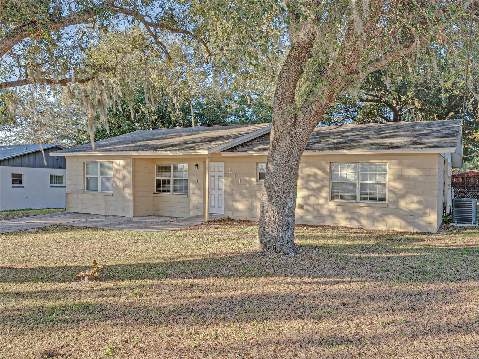 Property Photo:  214 Valencia Drive  FL 33823 