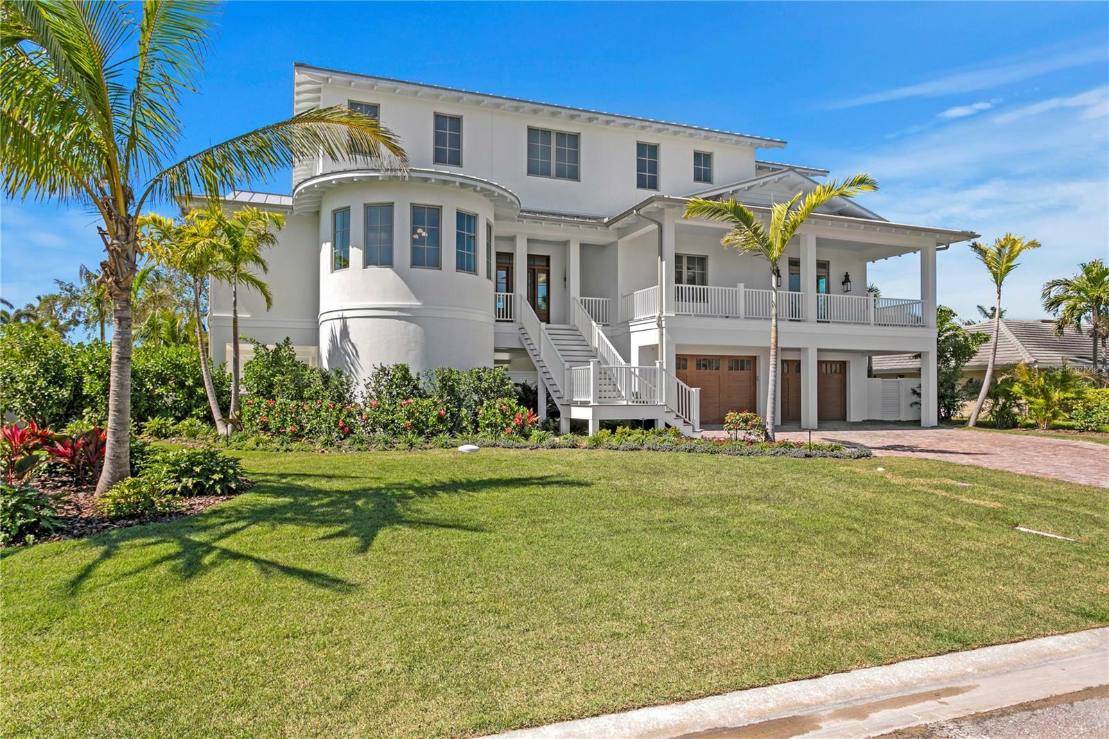 Property Photo: 6189 Leeland Street S FL 33715