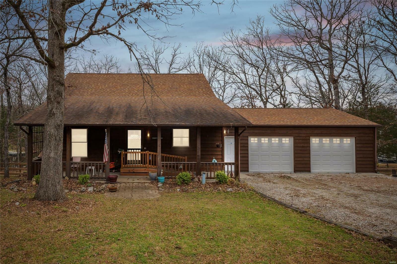 Property Photo:  1015 S Lakeview Drive  MO 63020 