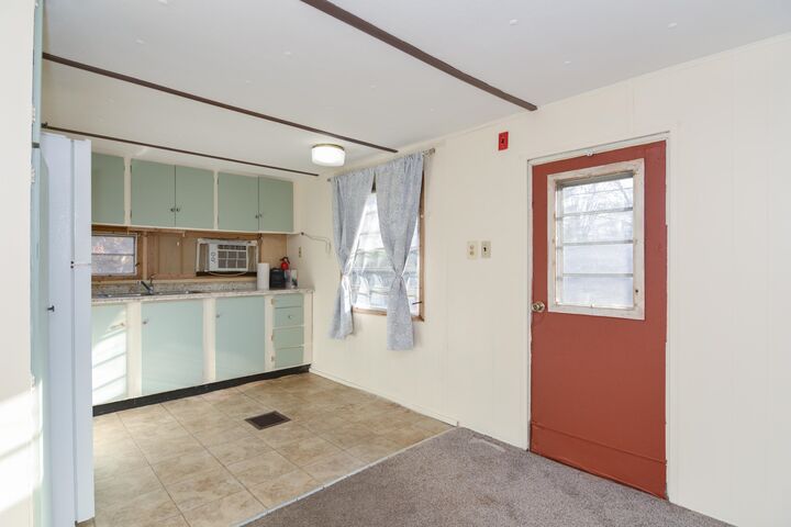 Property Photo:  26 Flat Rock Bridge Road  NH 03868 