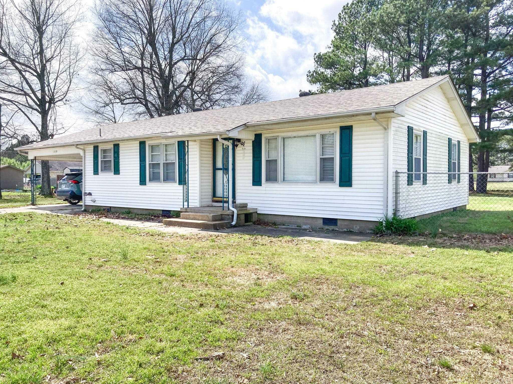 Property Photo:  1610 Rector Road  AR 72450 