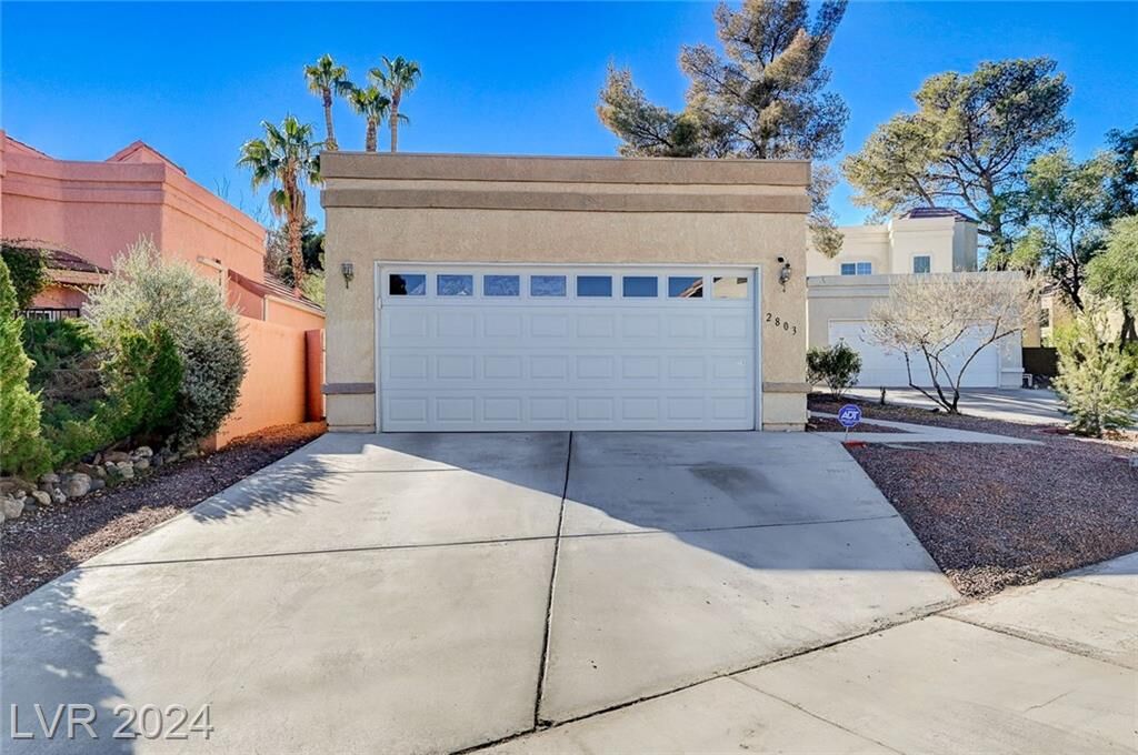 Property Photo:  2803 Tortoise Court  NV 89074 