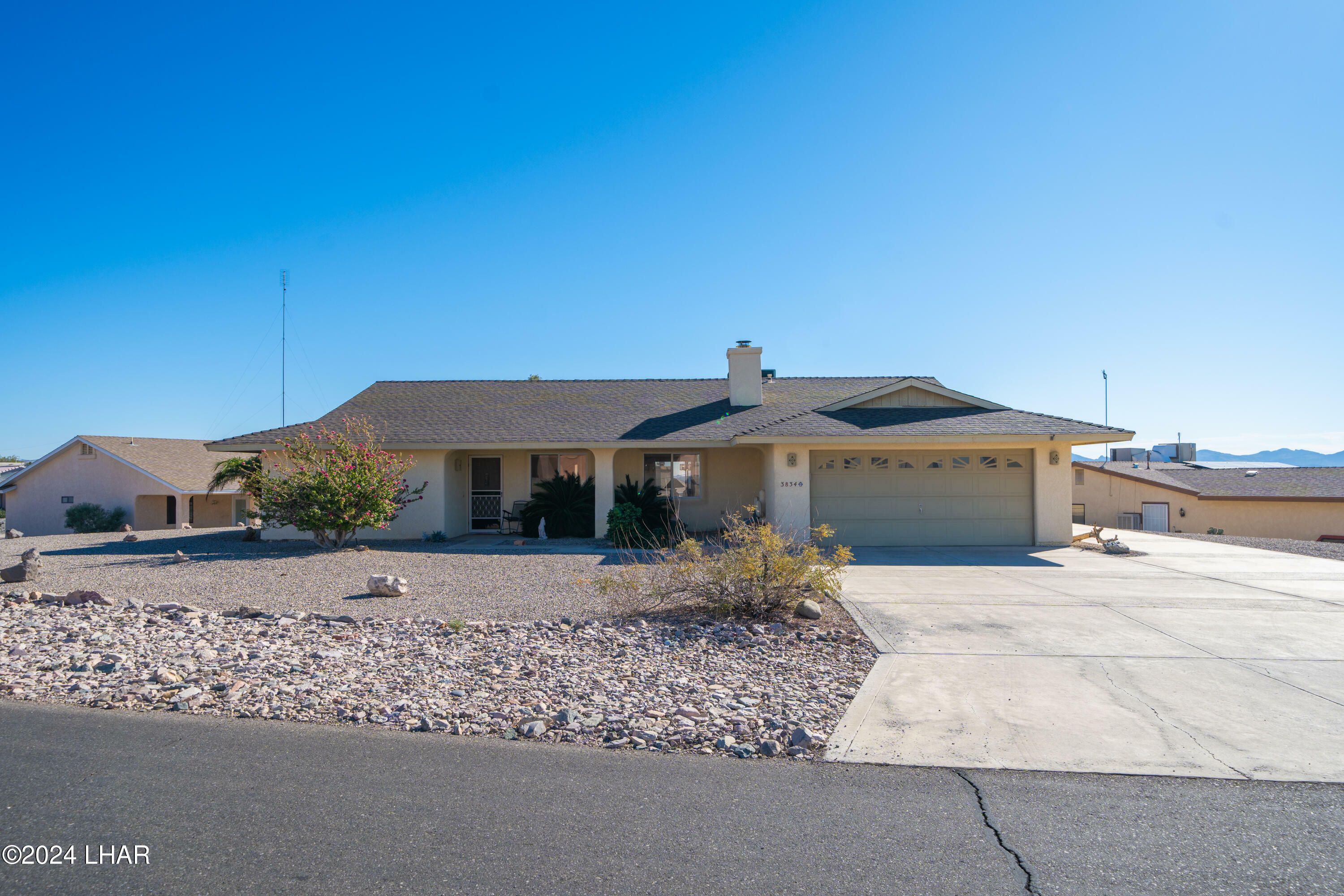 Property Photo:  3834 Aqua Dr  AZ 86406 