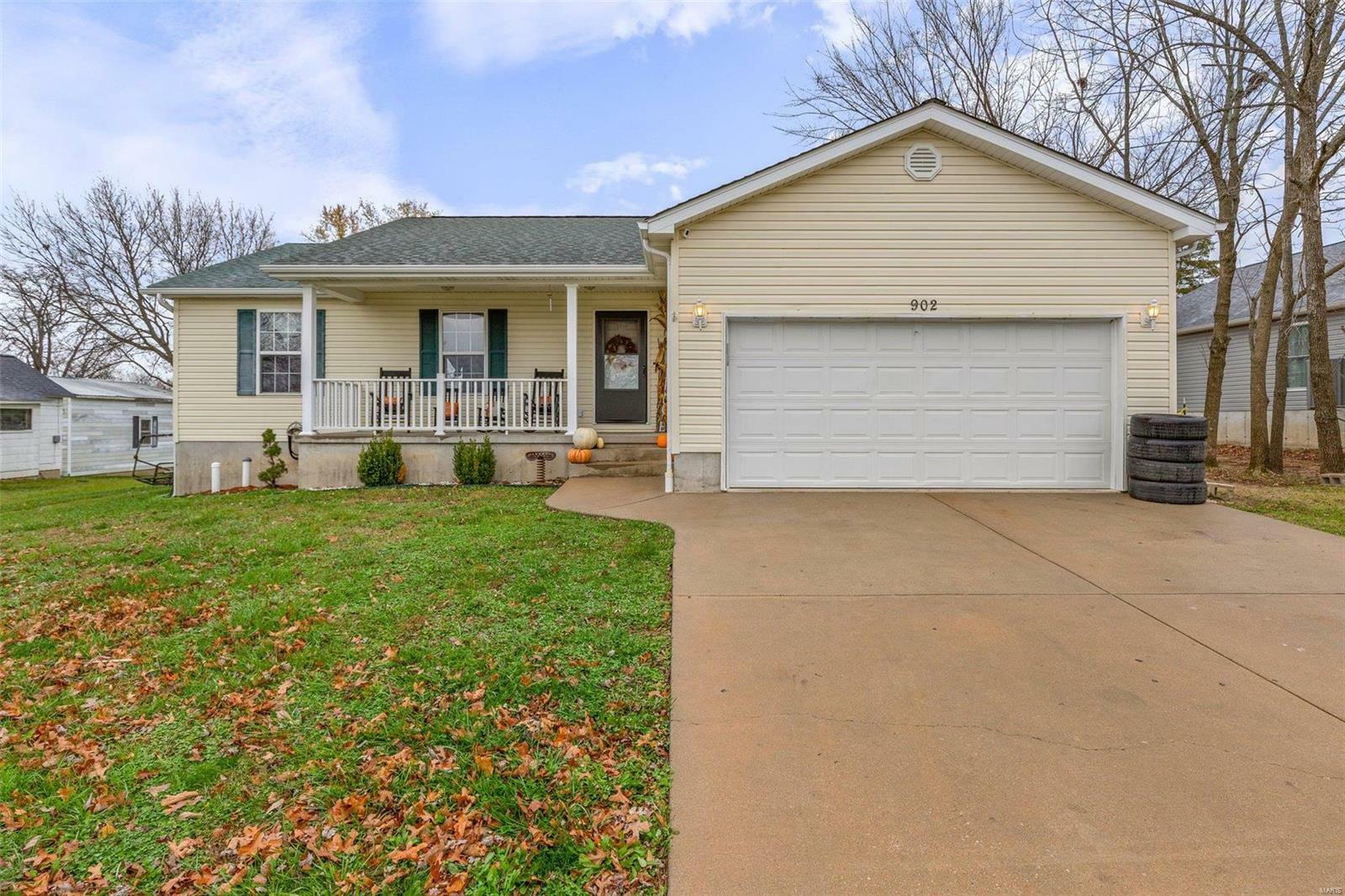 Property Photo: 902 Tyler Street MO 63601