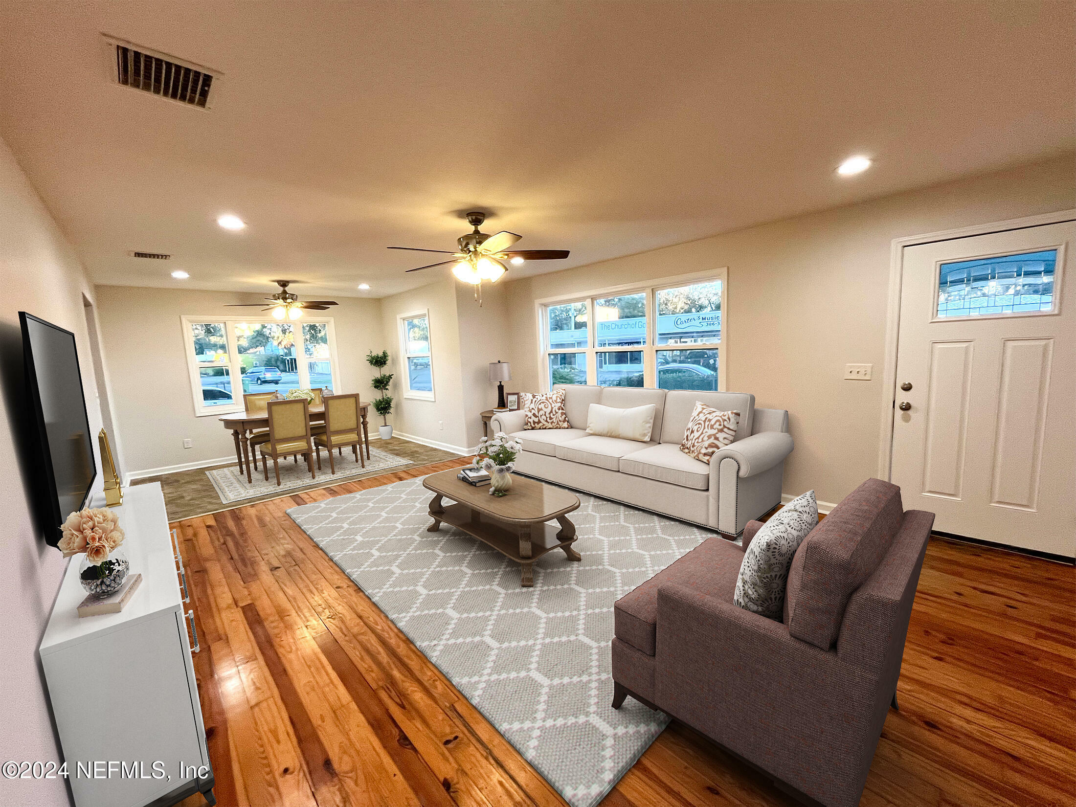 Property Photo: 2414 Crill Avenue FL 32177