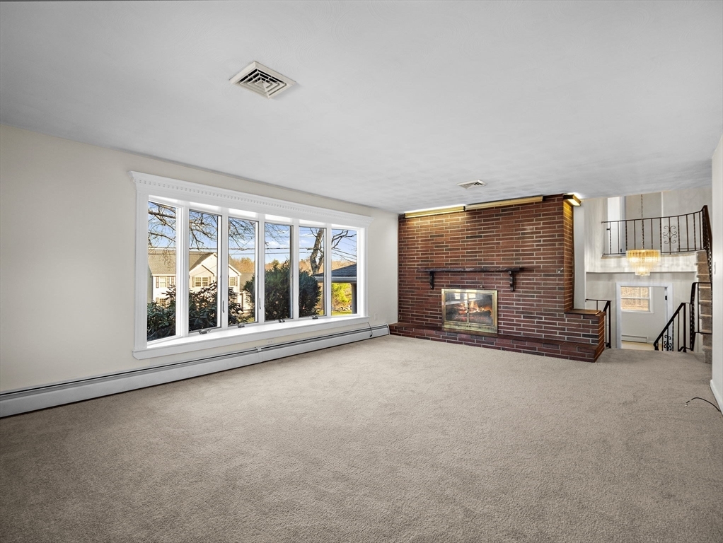 Property Photo: 793 Methuen St MA 01826