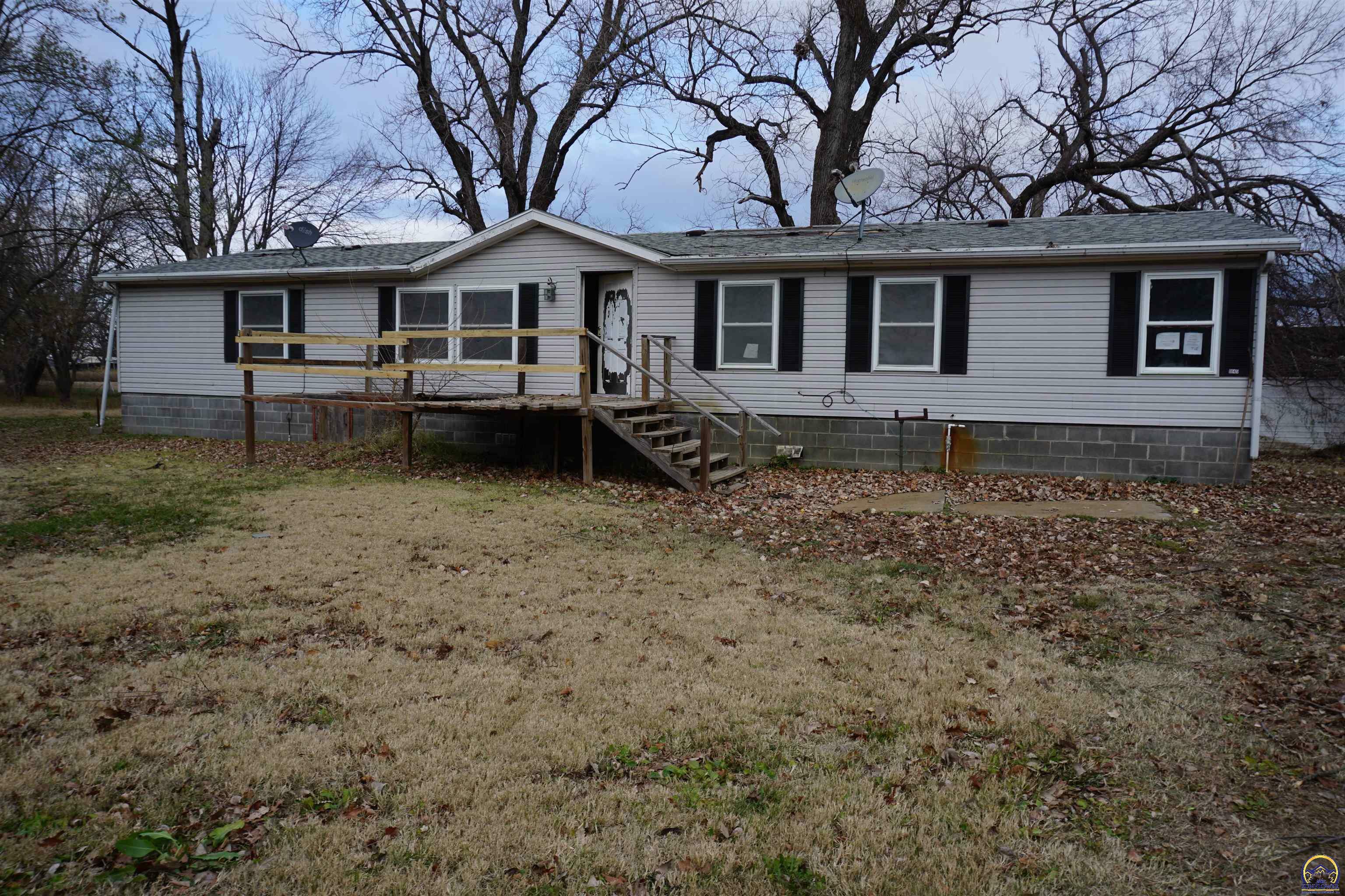 1845 Crawford Rd  Perry KS 66073 photo