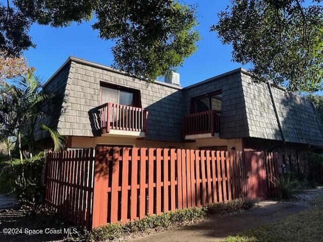 Property Photo:  45 Piney Branch Way  FL 32904 