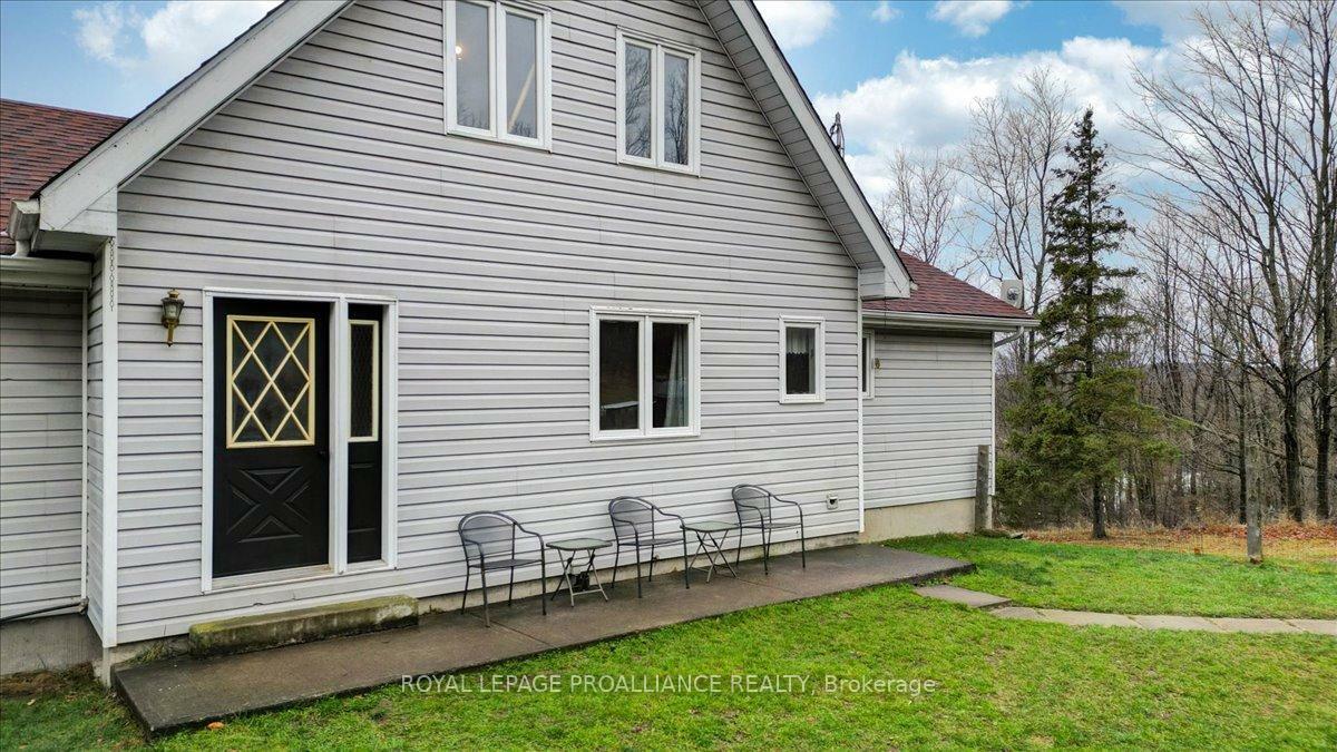 Property Photo: 884 Centre Line Road ON K0K 2M0