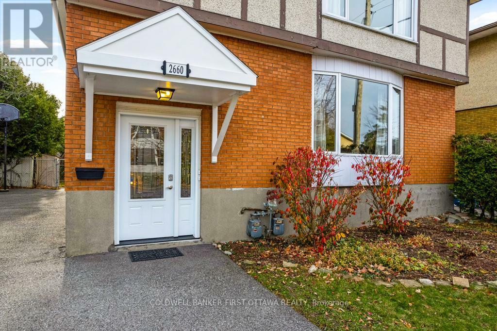 Property Photo:  2660 Conn Street  ON K2B 7C5 