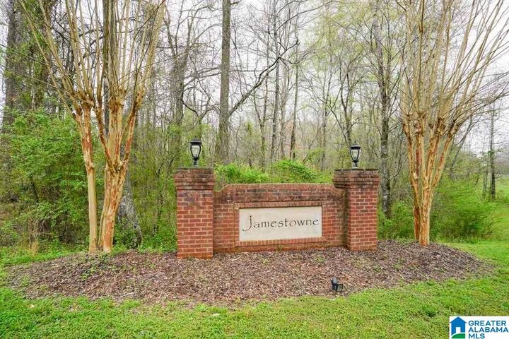 7558 Colonial Trace Circle 14  Bessemer AL 35022 photo